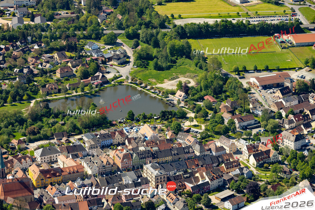 Das Luftbild zeigt :  Kemnath - Die Luftaufnahme wurde 2024 vom UL-Flugzeug aus erstellt ( keine Drohne ) - Hochauflösende Luftaufnahme - Für grossformatige Ausdrucke geeignet. Die Geschenkidee !Mit Lizenz und Bildrechte bestellbar