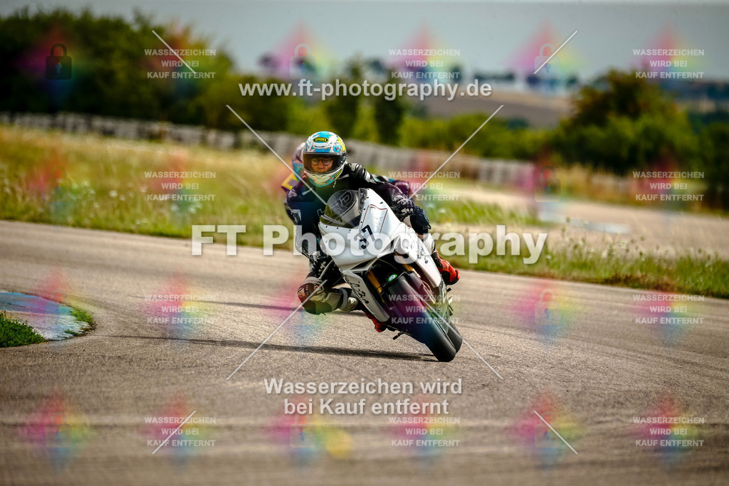 Chambley Juli-2420 | Hier findet Ihr Bilder von Touristenfahrten auf der Nürburgring Nordschleife oder von anderen Veranstaltungen die ich besucht habe. Viel Spass beim Durch Schauen 