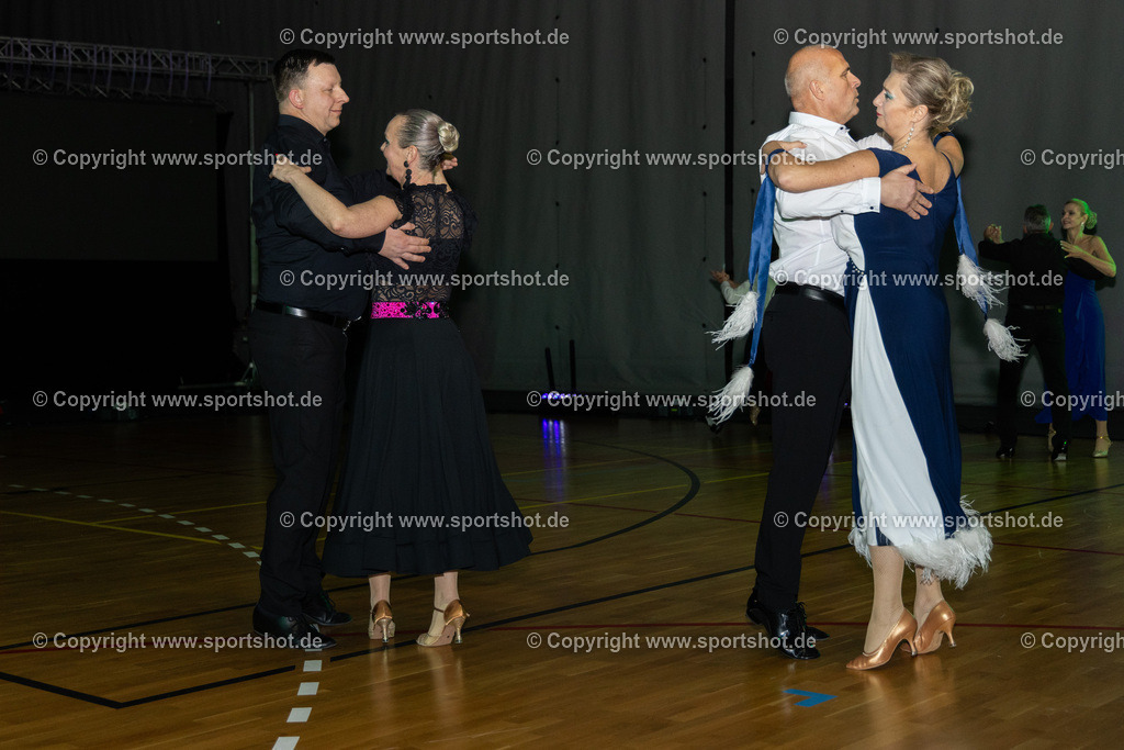 AR6_9867 | Rund um das Thema Sport-Event-Fotografie & individuelle Teilnehmerfotos. Jeder Teilnehmer wird fotografiert.