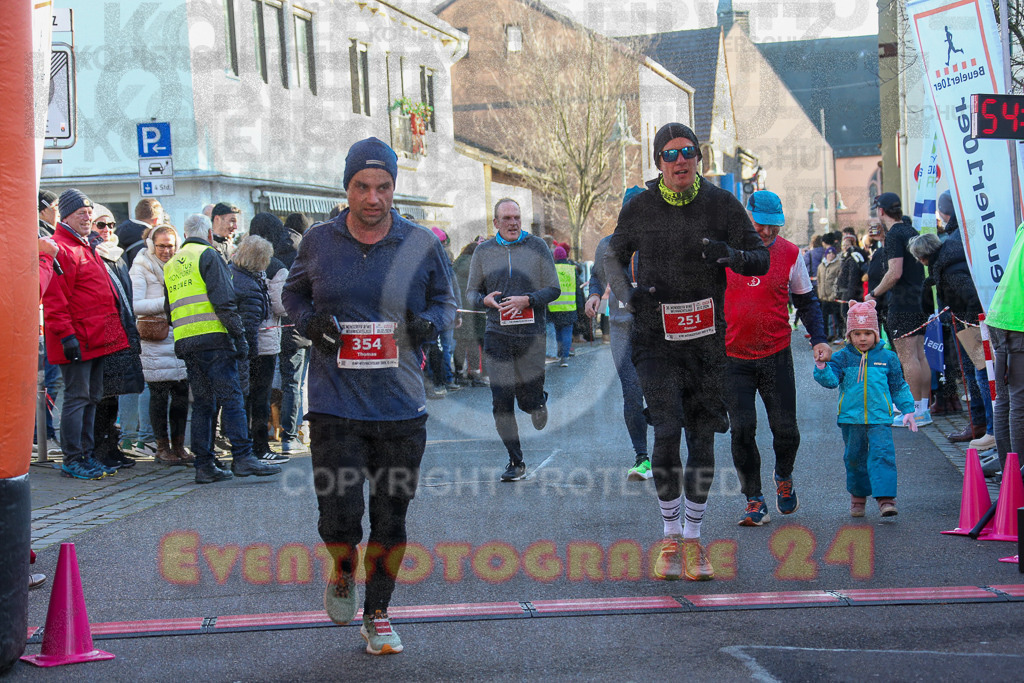 241201_1230_EX1_2447 | Sportfotografie im Rhein-Sieg Kreis, Köln, Bonn, NRW, Rheinland Pfalz, Hessen, etc. Unser Tätigkeitsfeld umfasst den Laufsport vom Volkslauf über den Marathon, Duathlon, Triathon bis zum Ultralauf wie Kölnpfad Ultra oder Schindertrail.