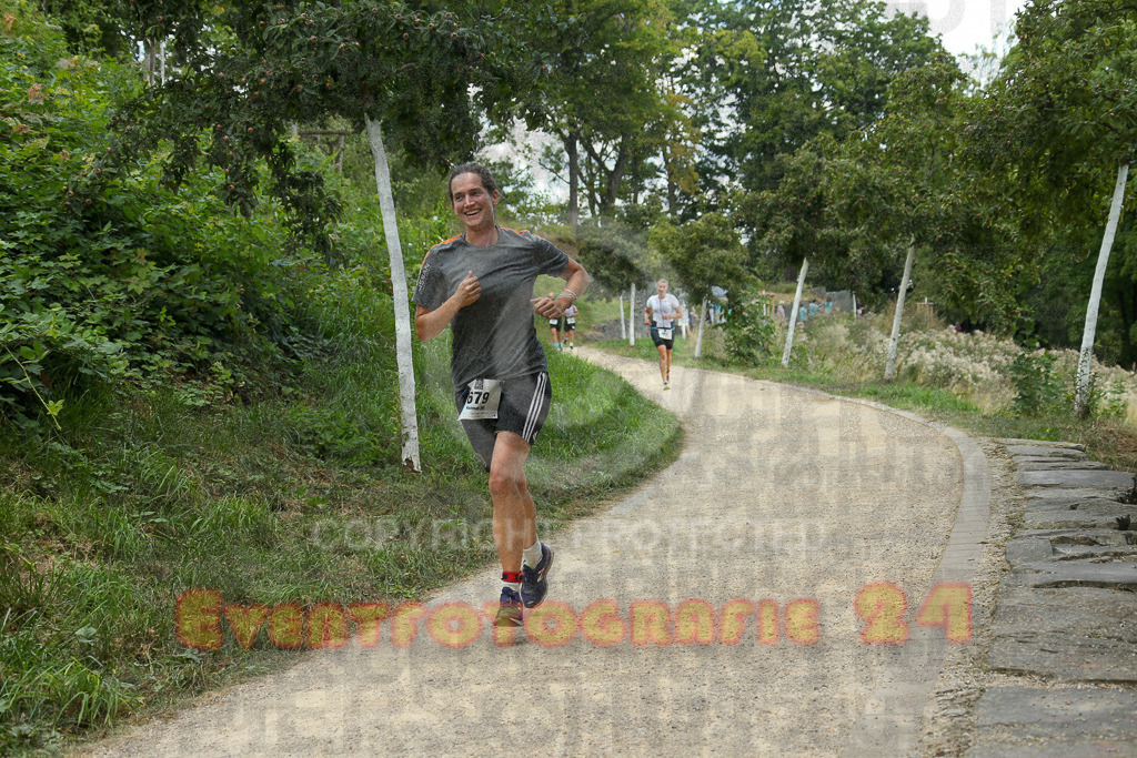 250824_1428_EX1_6300 | Sportfotografie im Rhein-Sieg Kreis, Köln, Bonn, NRW, Rheinland Pfalz, Hessen, etc. Unser Tätigkeitsfeld umfasst den Laufsport vom Volkslauf über den Marathon, Duathlon, Triathon bis zum Ultralauf wie Kölnpfad Ultra oder Schindertrail.