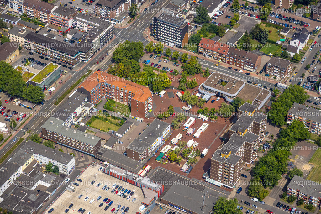 Duisburg220702499 | Luftbild, Kometenplatz mit Wochenmarkt, Aldenrade, Duisburg, Ruhrgebiet, Nordrhein-Westfalen, Deutschland