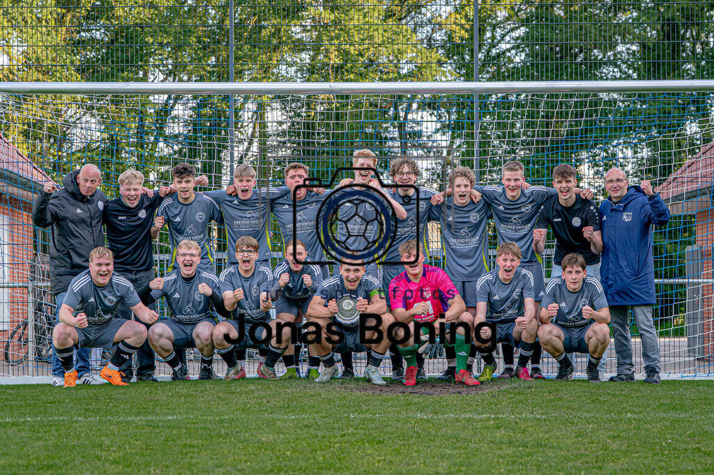 MEISTERVILABÜ0110 | jns.sportfotos - Realisiert mit Pictrs.com