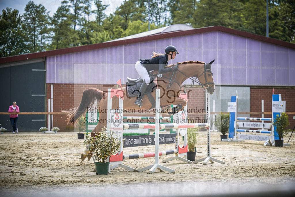 DOS_1115 | Entdecke hochwertige Reitturnierfotos von Foto Oger. Professionell, emotional und authentisch – jetzt Lieblingsmomente im Shop bestellen.Deutschlandweite Turnierfotografie. - Realisiert mit Pictrs.com