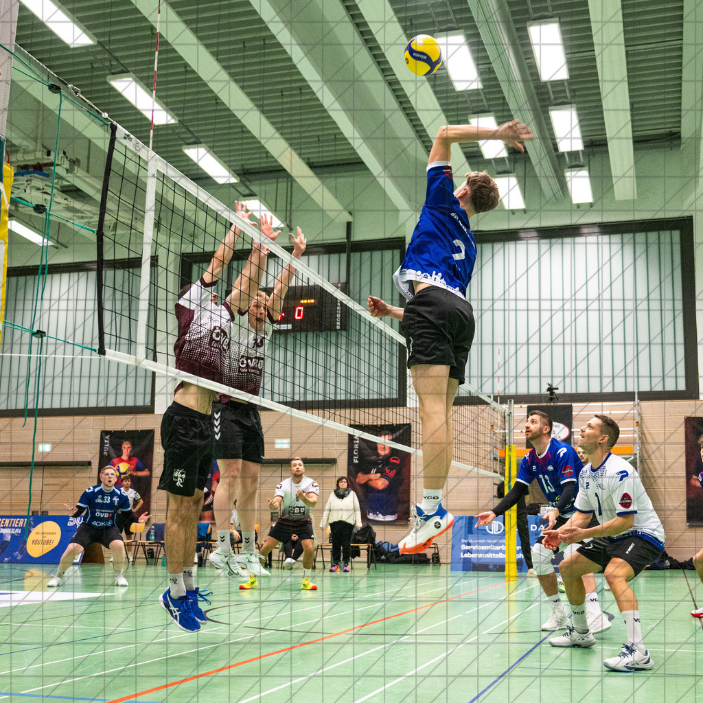 Oberliga 1 Männer 25/26 | VC Osnabrück I vs. Bremen 1860 II | 13.12.25: Oberliga 1 Männer 25/26 | VC Osnabrück I vs. Bremen 1860 II / Osnabrück / Deutschland  //   CREDIT:www.bullenfotos.de, Martin König, Hörner Weg 40, D-49078 Osnabrück, +4917663732967 // Nutzung und Weitergabe nur zu den vereinbarten Zwecken. Presseanfragen an Ersteller. Alle Rechte beim Ersteller. Honorierung nach MFM. - Realisiert mit Pictrs.com