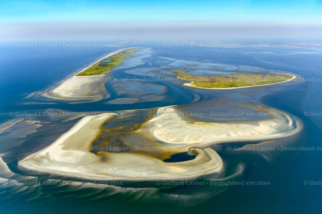 4038378 | Vogelschutzgebiet JUIST 07.08.2020 Sandbank der Kachelotplate vor der Nordsee- Insel Juist im Bundesland Niedersachsen. Weiterführende Informationen bei: Inselgemeinde und Kurverwaltung Juist. // View of the sandbank Kachelotplate near the North Sea island Juist in Lower Saxony. Further information at: Inselgemeinde und Kurverwaltung Juist. Foto: Gerhard Launer