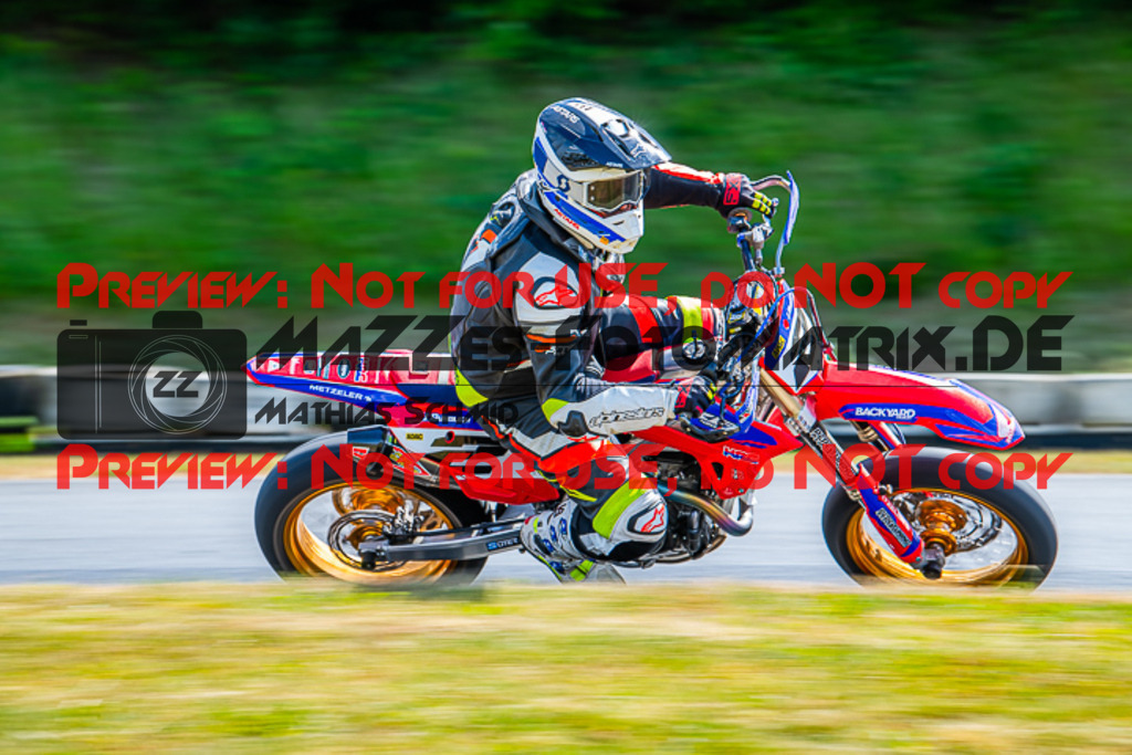 MaZZes_FotoMatrix_220528_4876 | Fotograf Mathias Schmid
Sportfotograf,
Eventfotograf,
Hochzeitsfotograf,
Portraitfotograf