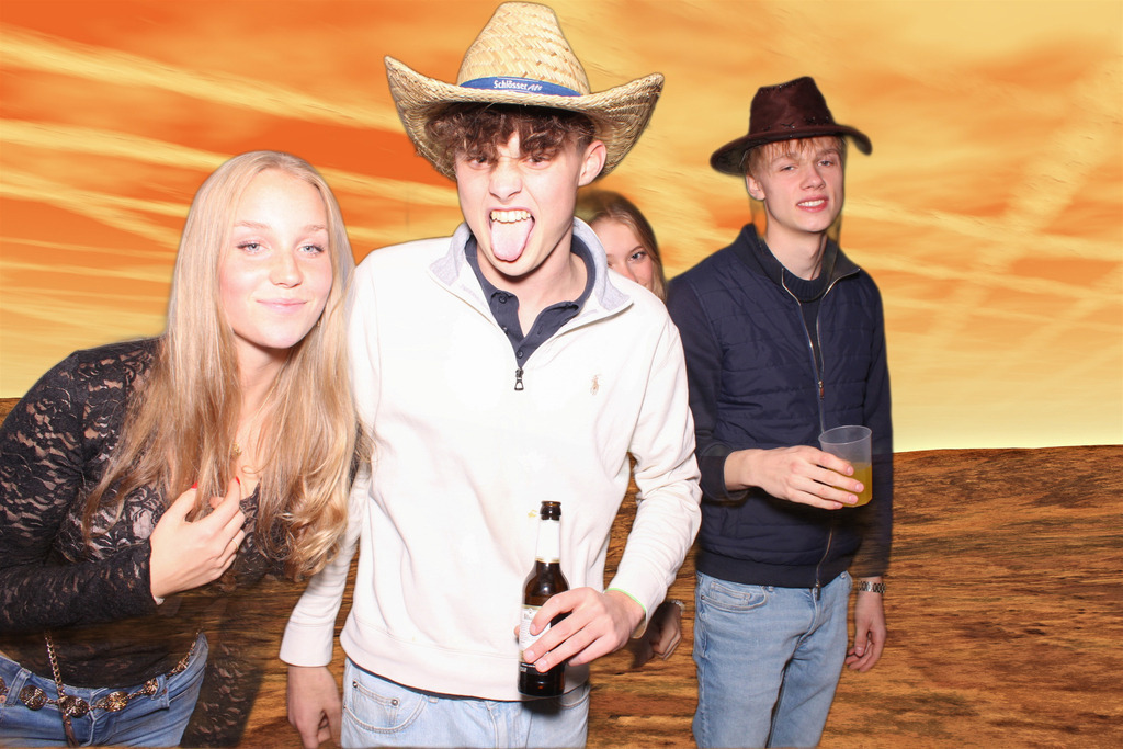 top-top.de-251025-0063 | Foto, Video, Fotografie, Videografie, Fotobox, DJ, Discjockey, Musik, Musikbox, Veranstaltung, Photobooth, Amazon, Ebay, Buchtipp, Bestseller, Autor, Verlag, Buch, Wesel, Hamminkeln, NRW, Dinslaken, Rees, Drohne, Hochzeit, Party, Fotobox, Wesel, Fotograf