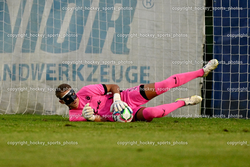 SAK vs. SC St. Veit | #21 Alexander Martin Bodner SC St. Veit, SAK vs. SC St. Veit, SAK vs. SC St. Veit am 19.09.2025 in Klagenfurt (Sportpark Welzenegg), Austria, (Photo by Bernd Stefan)