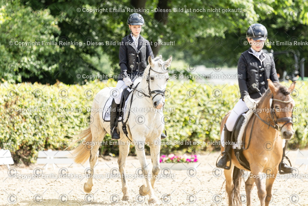 CL5A6657 | Emilia Reinking Fotografie - Realisiert mit Pictrs.com