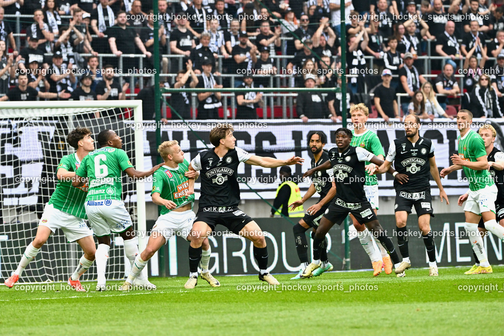 SK Puntigamer Sturm vs. SK Rapid Wien Siegerehrung, Impressionen | #6 Neraysho Meritchio Kasanwirjo SK Rapid, #20 Seedyahmed Tijan Jatta SK Sturm, #4 Jon Gorenc Stankovic SK Sturm, #43 Leopold Querfeld SK Rapid, SK Puntigamer Sturm vs. SK Rapid Wien Siegerehrung, Impressionen, SK Puntigamer Sturm vs. SK Rapid Wien Siegerehrung, Impressionen am 01.05.2024 in Klagenfurt (Wörthersee Stadion ), Austria, (Photo by Bernd Stefan)