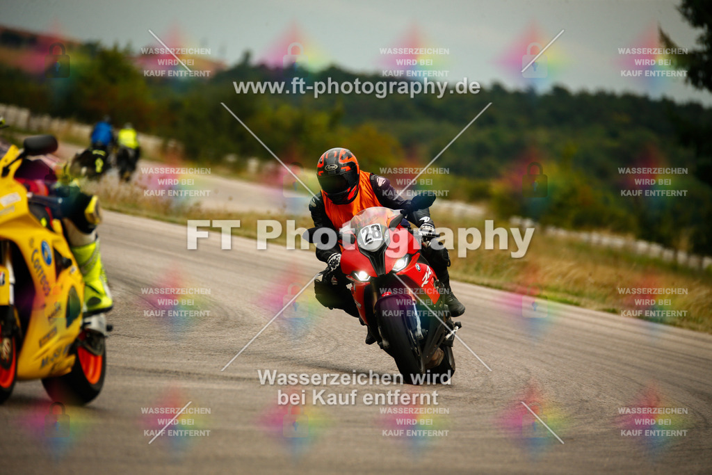 _MOT6648 | Hier findet Ihr Bilder von Touristenfahrten auf der Nürburgring Nordschleife oder von anderen Veranstaltungen die ich besucht habe. Viel Spass beim Durch Schauen 