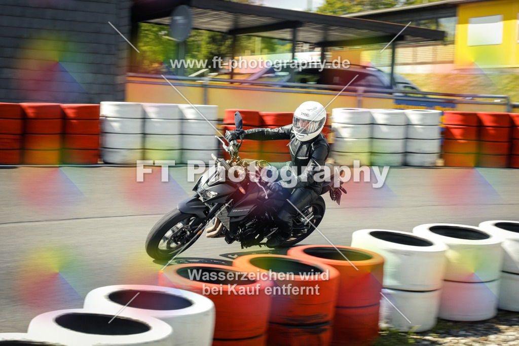 OBK_Mai_Martina_Markus-11120 | Hier findet Ihr Bilder von Touristenfahrten auf der Nürburgring Nordschleife oder von anderen Veranstaltungen die ich besucht habe. Viel Spass beim Durch Schauen 