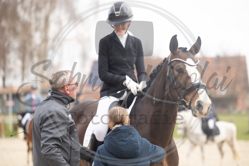 994A8700 | sabrinanicolaifotografie - Realisiert mit Pictrs.com