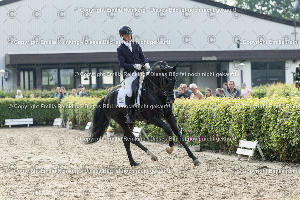 CL5A3946 | Emilia Reinking Fotografie - Realisiert mit Pictrs.com