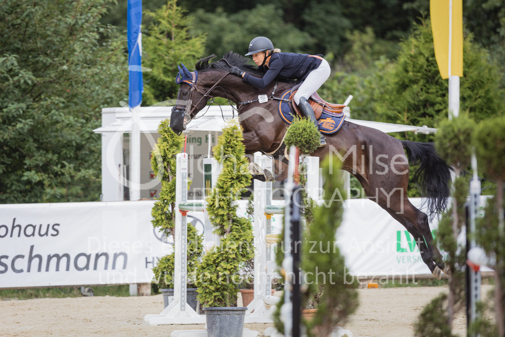 220729_BHO_GT_M2-Spr_1-215 | Deine schönsten Turniermomente als professionelle Fotos! Entdecke hochwertige Pferdesport-Fotografie im Online-Shop. Jetzt Fotos finden & bestellen!