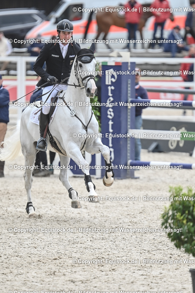 20230514_CCI4_Springen_0288 | equistock