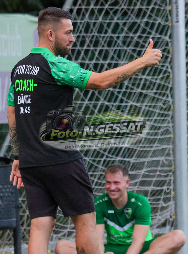 SC Bünde - TuS Bexterhagen | Auf dem Bild zu sehen: grün SC Bünde: ; weiß TuS Bexterhagen:  SC Bünde, TuS Bexterhagen, Saison 26/27, Testspiel, Hunnebrock, Deutschland - Realisiert mit Pictrs.com