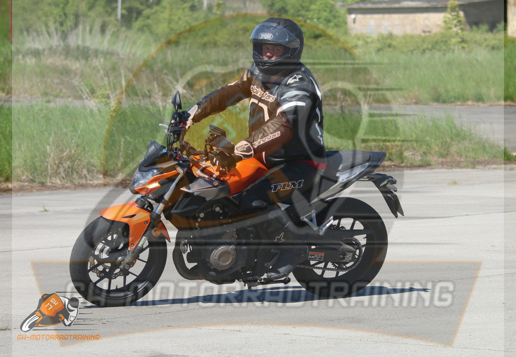 IMG_0010 | gh-motorradtraining-foto.de - Realisiert mit Pictrs.com