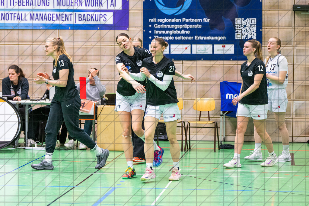 2. DBBL Nord 25/26 | Spieltag 15 | BBC Osnabrück vs. New Baskets Oberhausen | 18.01.26: 2. DBBL Nord 25/26 | Spieltag 15 | BBC Osnabrück vs. New Baskets Oberhausen / Osnabrück / Deutschland  //   CREDIT:www.bullenfotos.de, Martin König, Hörner Weg 40, D-49078 Osnabrück, +4917663732967 // Nutzung und Weitergabe nur zu den vereinbarten Zwecken. Presseanfragen an Ersteller. Alle Rechte beim Ersteller. Honorierung nach MFM. - Realisiert mit Pictrs.com