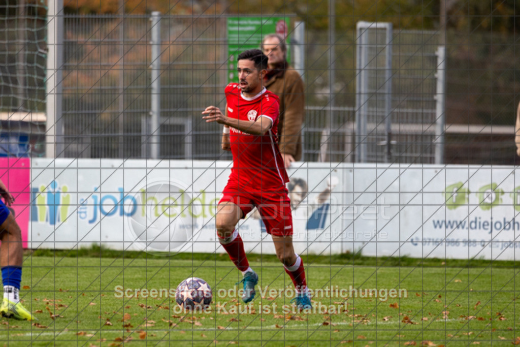 20251019_162949_0084 | #,FV Vorwärts Faurndau (rot) vs. TSV RSK Esslingen (blau), Fußball, Bezirksliga - Bezirk Neckar/Fils, 09. Spieltag, Saison 2025/2026, Rasenplatz, Im Dittlau 2, 73035 Göppingen, 19.10.2025 - 15:30 Uhr,Foto: PhotoPeet-Sportfotografie/Peter Harich
