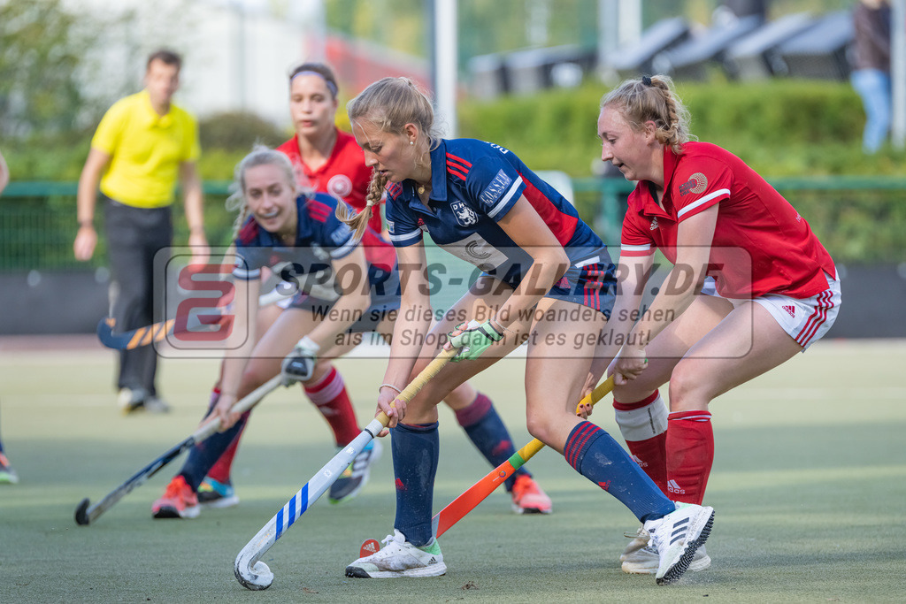 HK_20220925_100180 | 1. Bundesliga Damen Düsseldorfer HC - Berliner HC  am 25.9.2022 DHC Düsseldorf, Düsseldorf , Sophia Schwabe ( Düsseldorfer HC #18 )