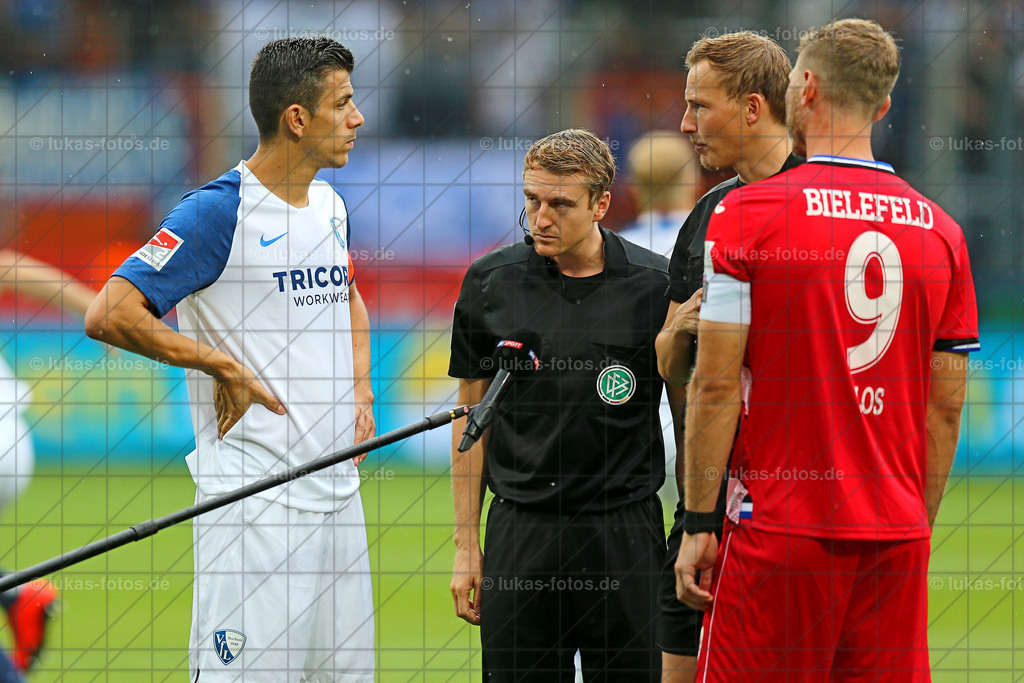 2019-08-02 Seitenwahl Losilla VfL Bochum - Arminia Bielefeld Foto Lukas 058 | Luftbilder Castrop-Rauxel und Fotos vom VfL Bochum kaufen im Webshop der Bilder von Jens Lukas: lukas-fotos - Realisiert mit Pictrs.com