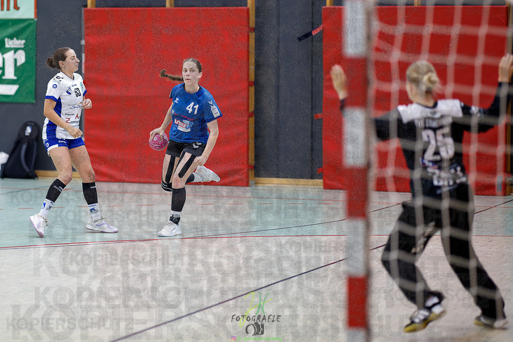 Quali-Turnier JBL wJA; TuS Steißlingen - SG Kappelwindeck/Steinbach | Quali-Turnier JBL wJA; TuS Steißlingen - SG Kappelwindeck/Steinbach am 31.05.2025 in Oberkleen (Weidig-Halle)Photo © 2025 - Jörg Heinrich - Realisiert mit Pictrs.com