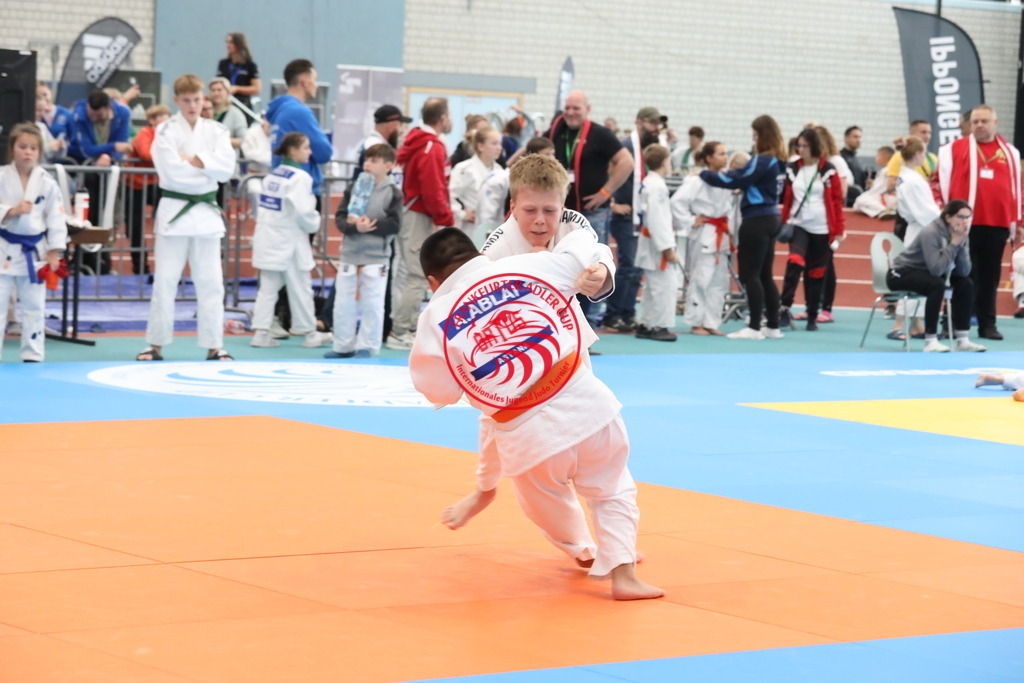 1J7A1931 | Fotos vom Adler Cup - Pictures from Adler Cup

Hier findet Ihr alle Eindrücke und großen Momente der Adler Cup Wochenenden. Here you will find all impressions and great moments of the Adler Cup weekends. - Realisiert mit Pictrs.com