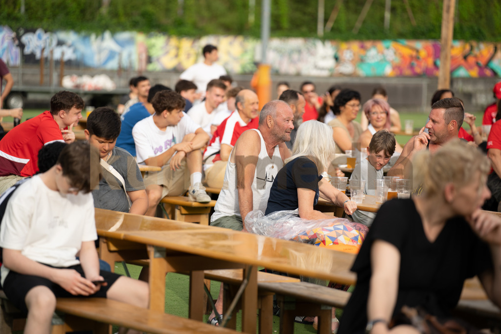 2_Public Viewing Reinach - Achtelfinale Schweiz -Italien EM 2024_kunzmedia.ch | OnlineShop für Bilder kunzmedia.ch