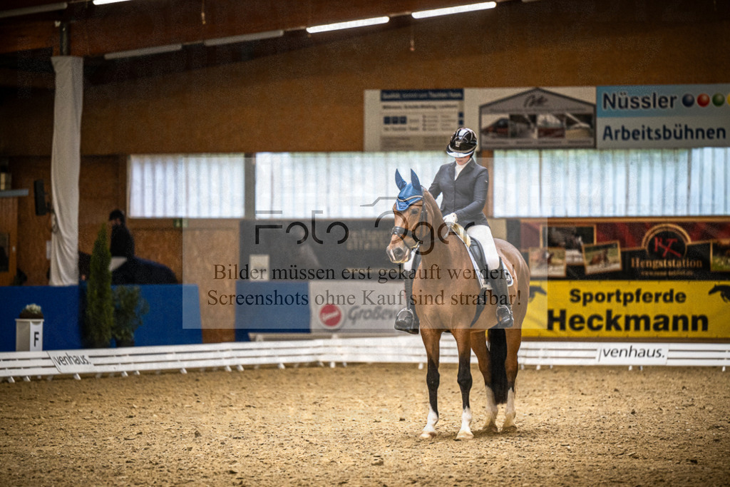 DOS_2309 | Entdecke hochwertige Reitturnierfotos von Foto Oger. Professionell, emotional und authentisch – jetzt Lieblingsmomente im Shop bestellen.Deutschlandweite Turnierfotografie. - Realisiert mit Pictrs.com
