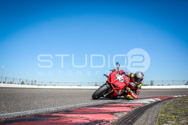 0012-240625_NR-005_12 | Deine Full-Service-Agentur für ✔️Videoproduktionen und ✔️Motorsportfotografie Jetzt Angebot anfragen!