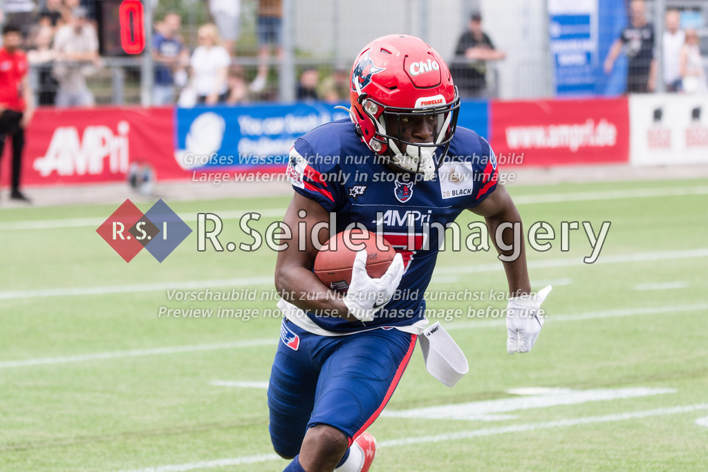 American Football, Saison 2022, European League of Football (ELF), Hamburg Sea Devils - Leipzig Kings, 14.08.2022, 11. Gameweek | Jean Constant (#5, Sea Devils, WR)