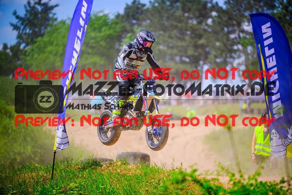 MaZZes_FotoMatrix_240512_6021986_3029 | S4