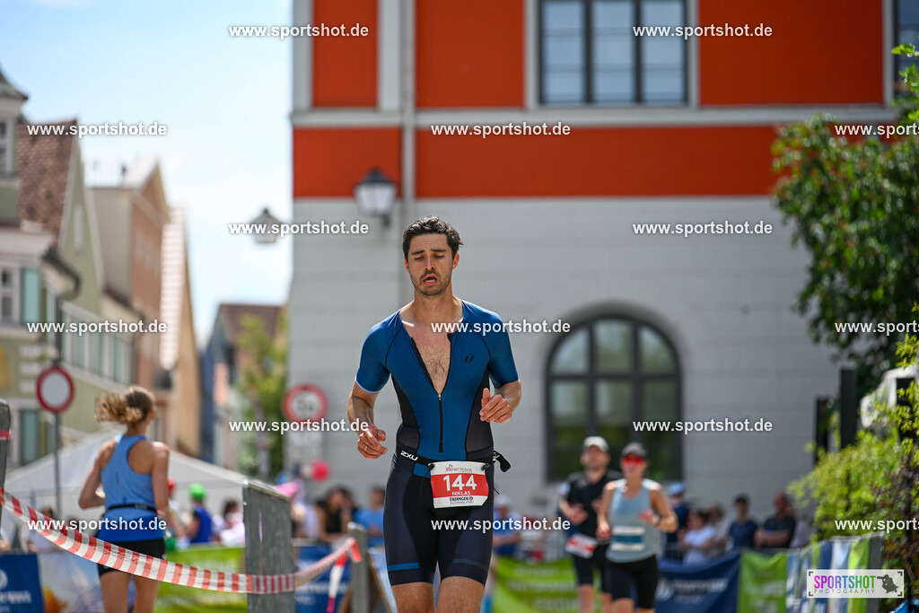SZI_7252 | Stadttriathlon Erding 2025. #yourpictrs #sportshot_your_pictrs @Sportshotphotography #stadttriathlonerding Copyright: www.sportshot.de