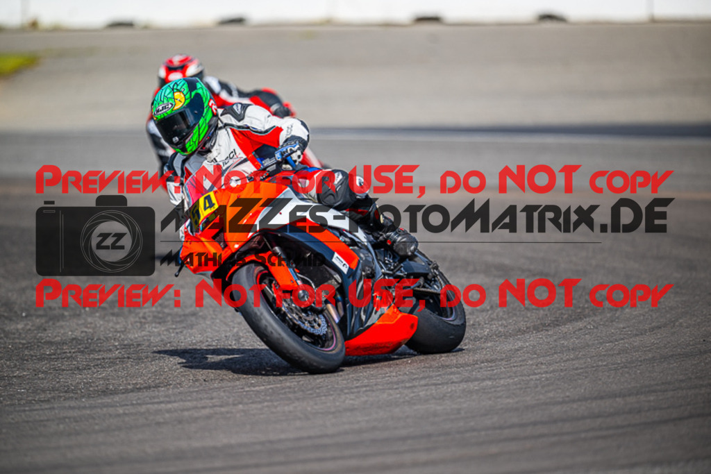 MaZZes_FotoMatrix_230410_7091 | GELB