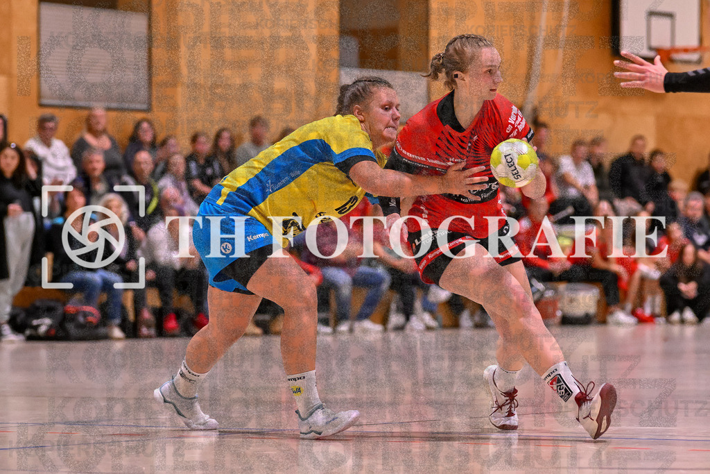 GER, SG Maulburg/Steinen - SV Allensbach 2, Frauen-Handball, Oberliga Suedbaden, 1. Spieltag, Saison 2024/2025, 28.09.2024 | Amely Haas (SG Maulburg/Steinen, #10) am Ball.GER, SG Maulburg/Steinen - SV Allensbach 2, Frauen-Handball, Oberliga Suedbaden, 1. Spieltag, Saison 2024/2025, 28.09.2024Foto: TH Fotografie/Thomas Hess