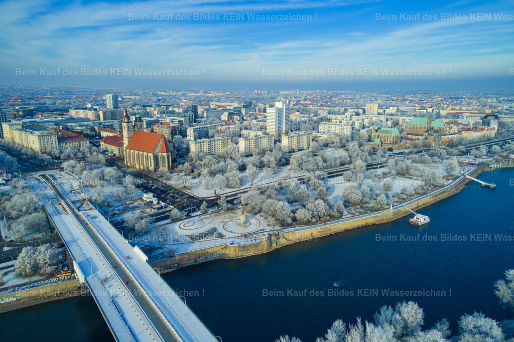 Magdeburg Strombrücke im Winter-0031 | Strombrücke und Johaniskirche im Winter - Realisiert mit Pictrs.com