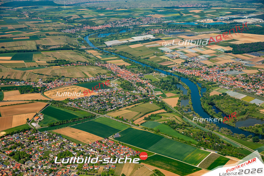 Luftaufnahme von Mainstockheim - Die Luftaufnahme wurde 2025 vom UL-Flugzeug heraus erstellt ( keine Drohne ) - Hochauflösende Luftaufnahme - für professionelle Ausdrucke geeignet. Die Geschenkidee !Mit Lizenz und Bildrechte bestellbar
