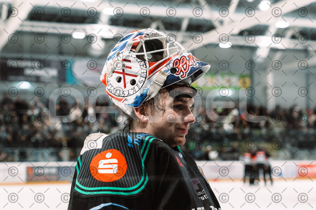 Alligators_vs_Fuessen_26_10_2025-105 | Höchstadt Alligators Fotogalerie: Eishockey-Action aus Franken. Professionelle Spielfotos, Portraits & Stadionbilder zum Download. Jetzt entdecken! - Realisiert mit Pictrs.com