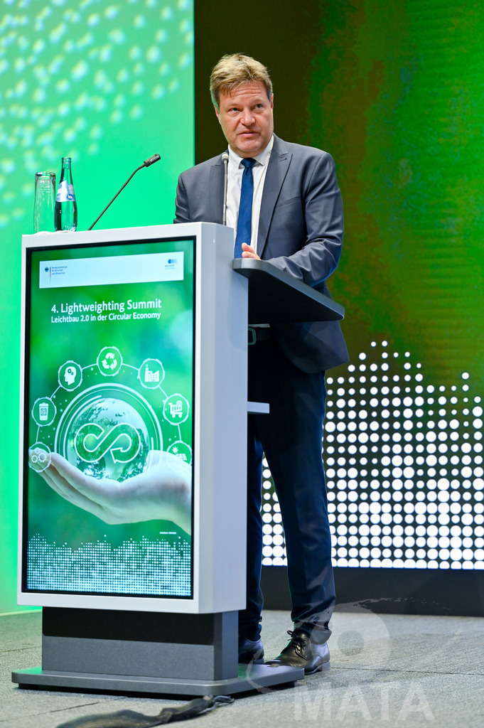 _DWA8063 | MATA IndoCon - Realisiert mit Pictrs.com