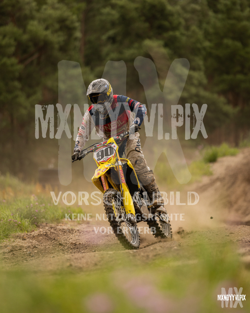 866A1628 | mxndyyvipix