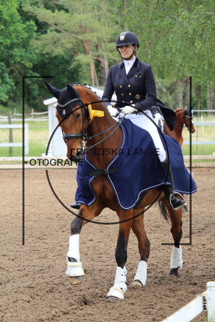 IMG_8710 | franziskalange - Realisiert mit Pictrs.com