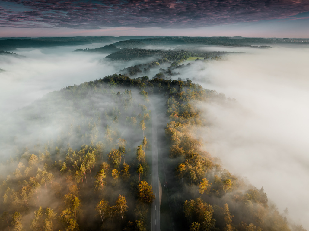 Schwäbische Alb im Nebel | Heiko Oßwald - Realisiert mit Pictrs.com