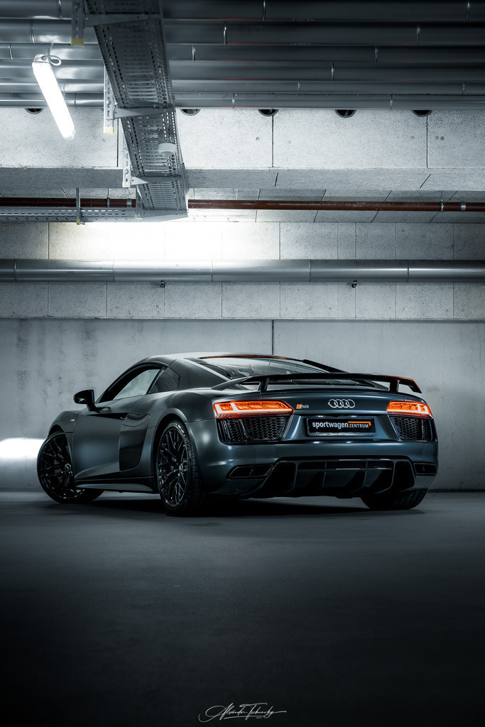 R6AT2340 _Alexander Tschuncky | Audi R8 V10 - Realisiert mit Pictrs.com