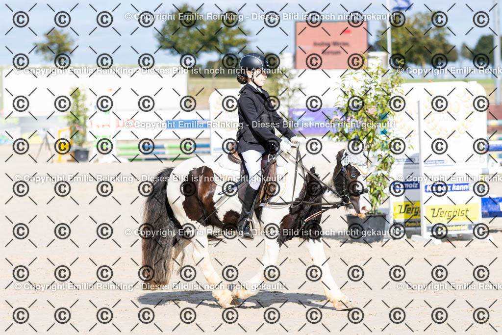 CL5A1869 | Emilia Reinking Fotografie - Realisiert mit Pictrs.com