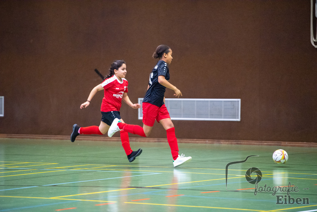 Hallenevent 23/24 - JSG FriEdA - D-Juniorinnen | Hallenevent 23/24 - JSG FriEdA - D-Juniorinnen am 28.12.2023; in Friedrichsfehn (Sporthalle Zur Sportwiese), Photo: Philip Eiben 2023 - Realisiert mit Pictrs.com