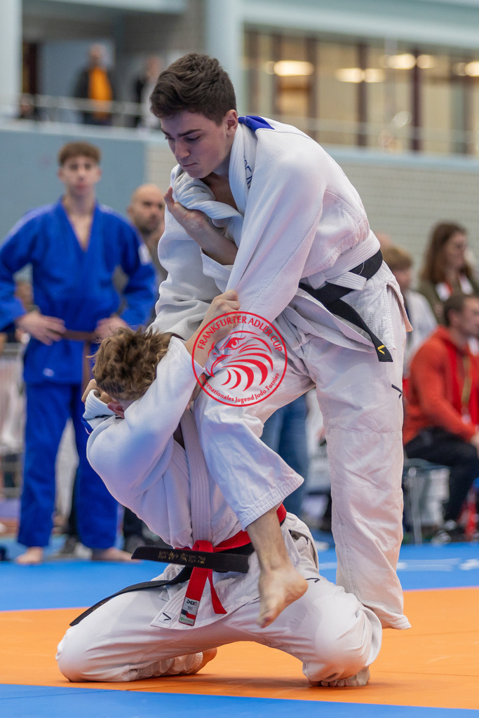 Internationaler Adler Cup 2024 | Foto vom Internationalen Adler Cup Judo Turnier im Sport- und Freizeitzentrum Kalbach im Oktober 2024 - Realisiert mit Pictrs.com