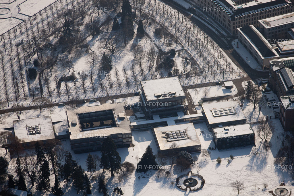 Karlsruhe, Bundesverfassungsgericht | Luftbild: Karlsruhe, Bundesverfassungsgericht im Ortsteil Innenstadt-West in Karlsruhe im Bundesland Baden-Württemberg in Deutschland. Foto: IMG_24156.jpg vom 16.02.2010 durch Werner Riehm/FLY-FOTO.de - Realisiert mit Pictrs.com