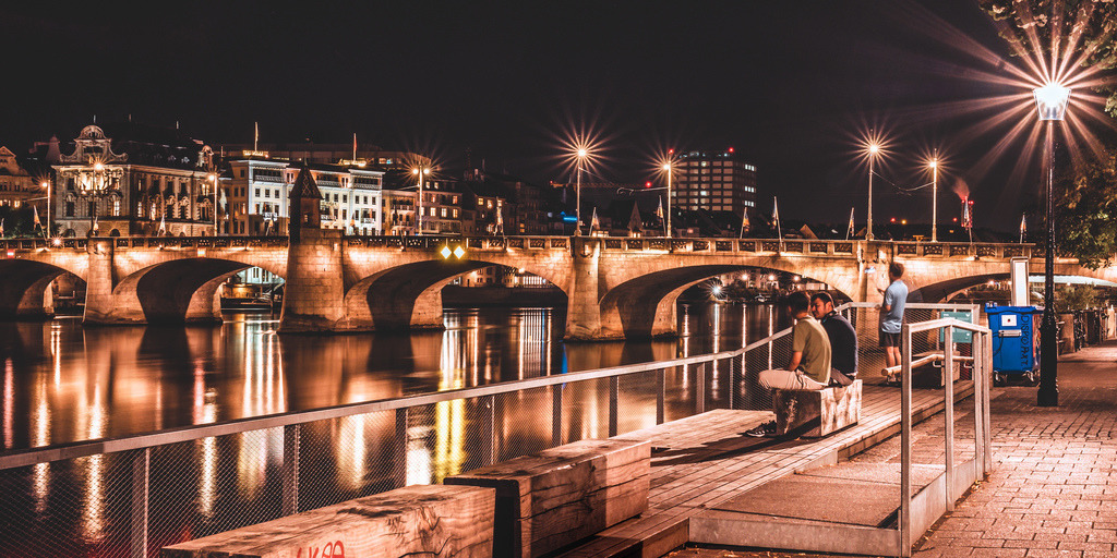 Mittlere Rheinbrücke, Basel | Schöne Fotografien aus der Stadt und der Natur zum bestellen oder selber hochladen. Druck auf Foto, Postkarte, Kalender, FineArt Hahnemühle, Alu-Dibond , Akustikbilder zur Absorption von Schall und Lärm etc. - Realisiert mit Pictrs.com